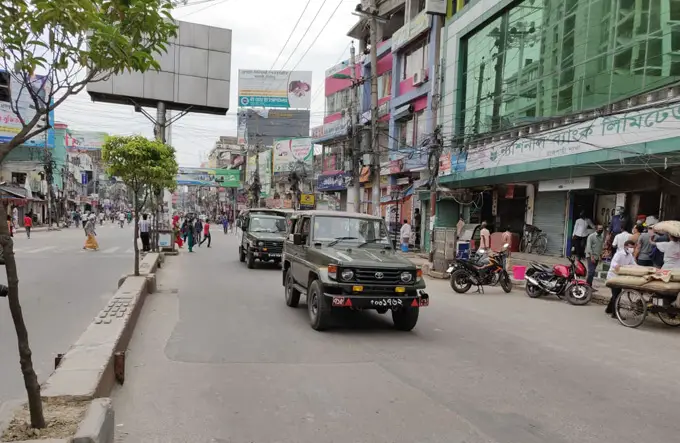 রাজশাহীতে ফের বন্ধ সব মার্কেট ও বিপনী-বিতান, কঠোর প্রশাসন রাজশাহীতে ফের বন্ধ সব মার্কেট ও বিপনী-বিতান, কঠোর প্রশাসন