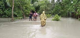 আমফান প্রভাবে পটুয়াখালীর গ্রাম প্লাবিত