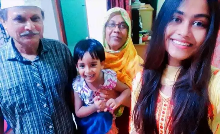 রাজশাহীতে একই পরিবারের তিনজনের করোনা জয় রাজশাহীতে একই পরিবারের তিনজনের করোনা জয়