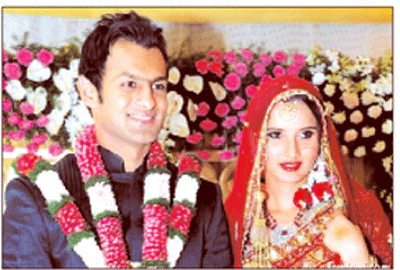 সানিয়াকে বিয়ের সময় চাপে ছিলেন না শোয়েব সানিয়াকে বিয়ের সময় চাপে ছিলেন না শোয়েব