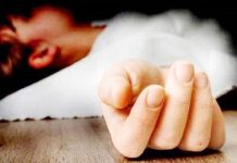কালীগঞ্জে পায়ুপথে বোতল ঢুকিয়ে বৃদ্ধ রিক্সা চালকের রহস্যজনক মৃত্যু কালীগঞ্জে পায়ুপথে বোতল ঢুকিয়ে বৃদ্ধ রিক্সা চালকের রহস্যজনক মৃত্যু