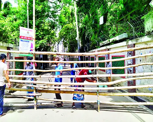 এবার রাজধানীর ওয়ারী লকডাউন এবার রাজধানীর ওয়ারী লকডাউন