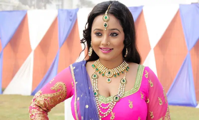 'মোটা' বলায় পুলিশের দ্বারস্থ অভিনেত্রী 'মোটা' বলায় পুলিশের দ্বারস্থ অভিনেত্রী
