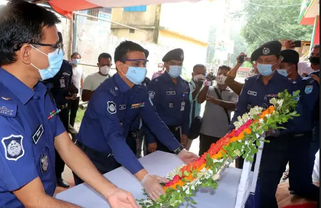 কিশোরগঞ্জে শোক-শ্রদ্ধায় শোলাকিয়ায় জঙ্গী হামলায় নিহতদের স্মরণ কিশোরগঞ্জে শোক-শ্রদ্ধায় শোলাকিয়ায় জঙ্গী হামলায় নিহতদের স্মরণ