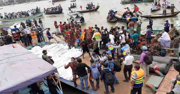 বুড়িগঙ্গায় লঞ্চডুবি ॥ ময়ূর-২ এর মালিক মোসাদ্দেক গ্রেফতার