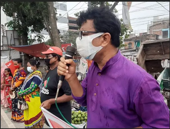রাষ্ট্রীয় পাটকল বন্ধ ঘোষণার প্রতিবাদে মানববন্ধন রাষ্ট্রীয় পাটকল বন্ধ ঘোষণার প্রতিবাদে মানববন্ধন
