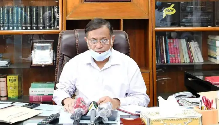 সমালোচনার বাক্সবাহী বিএনপি জনগণের পাশে নেই ॥ তথ্যমন্ত্রী সমালোচনার বাক্সবাহী বিএনপি জনগণের পাশে নেই ॥ তথ্যমন্ত্রী