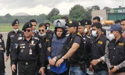 হেলিকপ্টারে ঢাকায় আনা হয়েছে সাহেদকে হেলিকপ্টারে ঢাকায় আনা হয়েছে সাহেদকে
