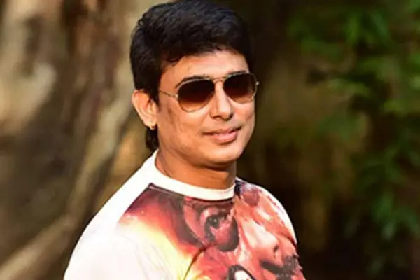 এফডিসিতে জায়েদ খানকে বয়কট এফডিসিতে জায়েদ খানকে বয়কট