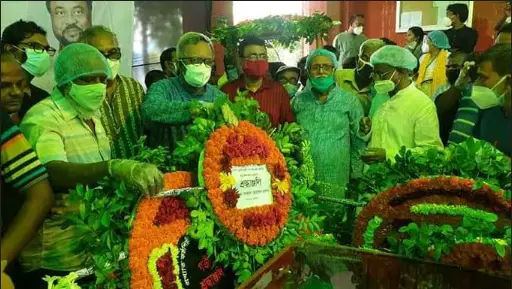 চিরনিদ্রায় সমাহিত হলেন প্লেব্যাক সম্রাট এন্ড্রু কিশোর চিরনিদ্রায় সমাহিত হলেন প্লেব্যাক সম্রাট এন্ড্রু কিশোর