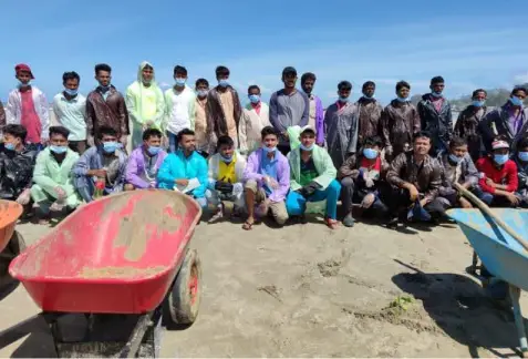 কক্সবাজার সৈকতে পরিস্কার-পরিচ্ছন্নতা কার্যক্রম শুরু