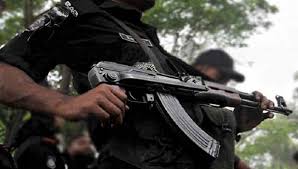 রাজধানীতে র্যাবের সঙ্গে ‘বন্দুকযুদ্ধে’ দুজন নিহত রাজধানীতে র্যাবের সঙ্গে ‘বন্দুকযুদ্ধে’ দুজন নিহত