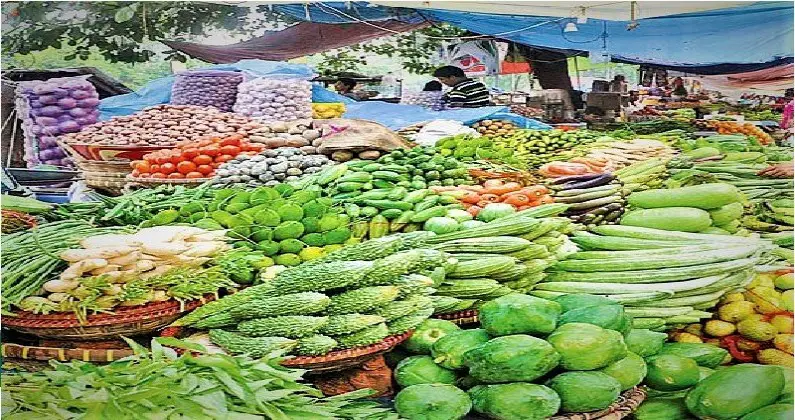 সবজির চড়া দাম সবজির চড়া দাম