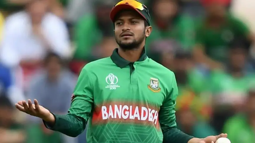 `আমি রোনালদোর মতো, পছন্দ করি মেসিকে’ `আমি রোনালদোর মতো, পছন্দ করি মেসিকে’