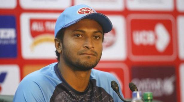 অবশেষে লাইভে আসছেন সাকিব! অবশেষে লাইভে আসছেন সাকিব!