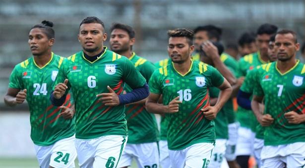 ফুটবলারদের দাবির মুখে সেপ্টেম্বরে শুরু ঘরোয়া ফুটবল ফুটবলারদের দাবির মুখে সেপ্টেম্বরে শুরু ঘরোয়া ফুটবল
