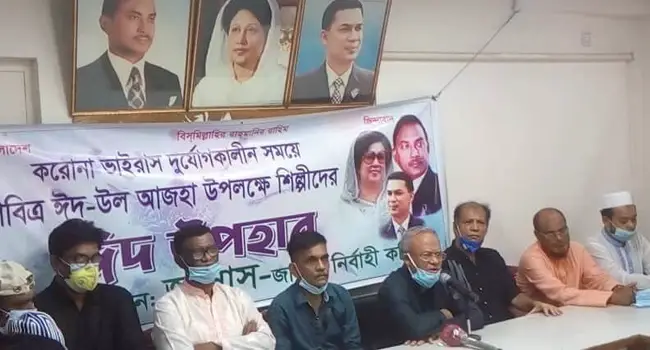 মহামারীতে ক্ষমতাসীনরাই সুখে আছে ॥ রিজভী মহামারীতে ক্ষমতাসীনরাই সুখে আছে ॥ রিজভী