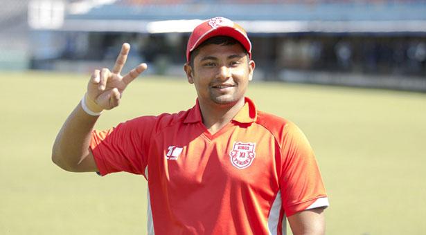 শামির খামারবাড়িতে সরফরাজের অনুশীলন! শামির খামারবাড়িতে সরফরাজের অনুশীলন!