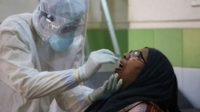 ঈদের ছুটিতে করোনা ভাইরাস পরীক্ষার ল্যাব চালু রাখার নির্দেশ ঈদের ছুটিতে করোনা ভাইরাস পরীক্ষার ল্যাব চালু রাখার নির্দেশ
