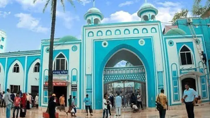 সিলেটে ঈদের প্রধান জামাত হযরত শাহজালাল (রহ,) মাজার মসজিদে সিলেটে ঈদের প্রধান জামাত হযরত শাহজালাল (রহ,) মাজার মসজিদে