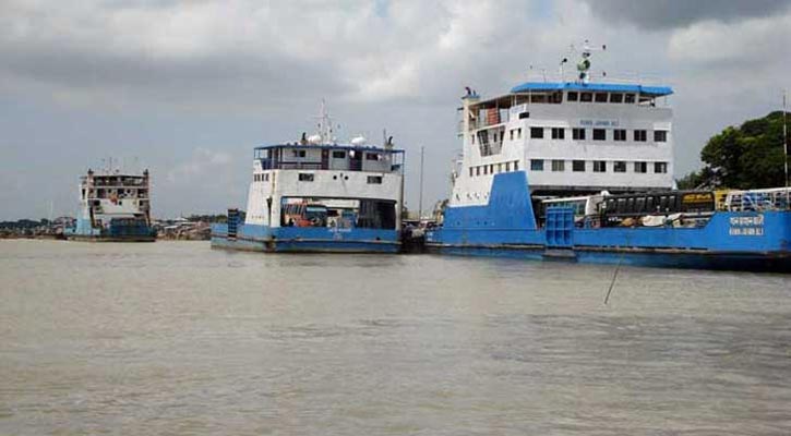 শিমুলিয়া-কাঁঠালবাড়ী রুটে ফেরি চলাচল বন্ধ