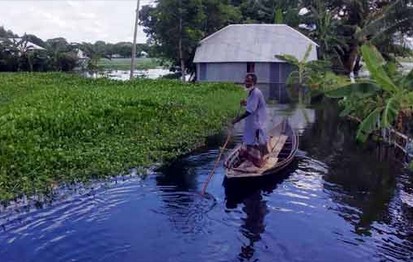 গোপালগঞ্জে নদ-নদীর পানি বেড়ে প্লাবিত হচ্ছে নতুন এলাকা