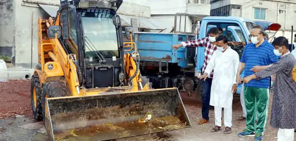 ঈদের দিনই কোরবানির বর্জ্য অপসারণ রাসিকের ঈদের দিনই কোরবানির বর্জ্য অপসারণ রাসিকের