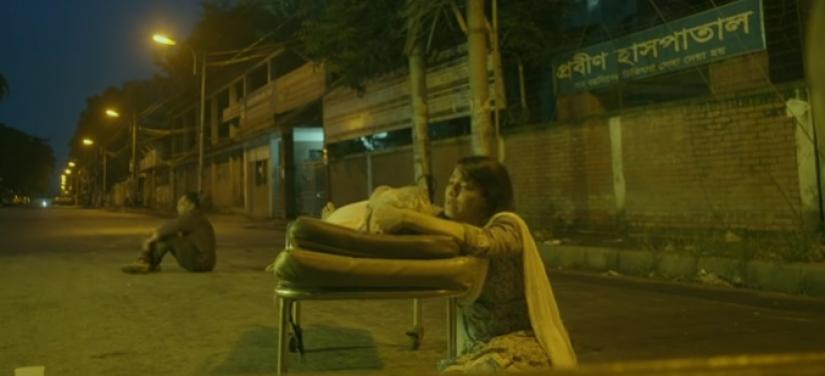বেদনার ‘অক্সিজেন’ ছড়িয়ে দিলেন মাহি বেদনার ‘অক্সিজেন’ ছড়িয়ে দিলেন মাহি