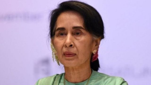 আগামী ৮ নবেম্বর নির্বাচনে অংশগ্রহণের ঘোষণা সু চি’র আগামী ৮ নবেম্বর নির্বাচনে অংশগ্রহণের ঘোষণা সু চি’র