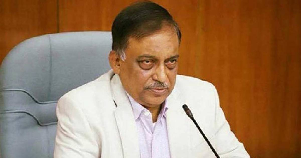 সিনহা হত্যায় জড়িত কেউই ছাড় পাবে না ॥ স্বরাষ্ট্রমন্ত্রী সিনহা হত্যায় জড়িত কেউই ছাড় পাবে না ॥ স্বরাষ্ট্রমন্ত্রী