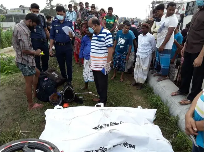 মির্জাপুরে দুই মোটরসাইকেল আরোহীর গলাকাটা লাশ উদ্ধার