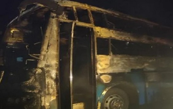 ভারতে বাসে আগুন লেগে নিহত ৫ ভারতে বাসে আগুন লেগে নিহত ৫