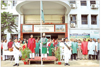 ডিজিটাল মাধ্যমে চলছে ঢাকা কমার্স কলেজ