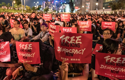 আটক ১২ হংকং অধিকারকর্মীকে 'বিচ্ছিন্নতাবাদী' ঘোষণা করেছে চীন
