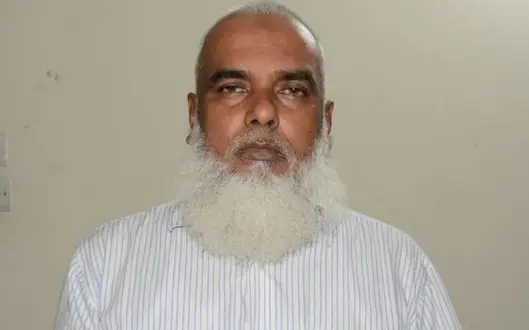 স্বাস্থ্য অধিদফতরের গাড়ি চালক আব্দুল মালেকের বিরুদ্ধে ২ মামলা স্বাস্থ্য অধিদফতরের গাড়ি চালক আব্দুল মালেকের বিরুদ্ধে ২ মামলা