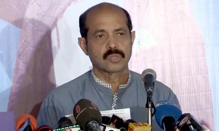 হাসপাতালগুলো ডাকাতির মত পয়সা নিচ্ছে ॥ মেয়র আতিক হাসপাতালগুলো ডাকাতির মত পয়সা নিচ্ছে ॥ মেয়র আতিক