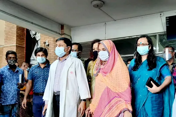 হাসপাতাল ছাড়লেন ইউএনও ওয়াহিদা, পাঠানো হয়েছে সিআরপি হাসপাতালে হাসপাতাল ছাড়লেন ইউএনও ওয়াহিদা, পাঠানো হয়েছে সিআরপি হাসপাতালে