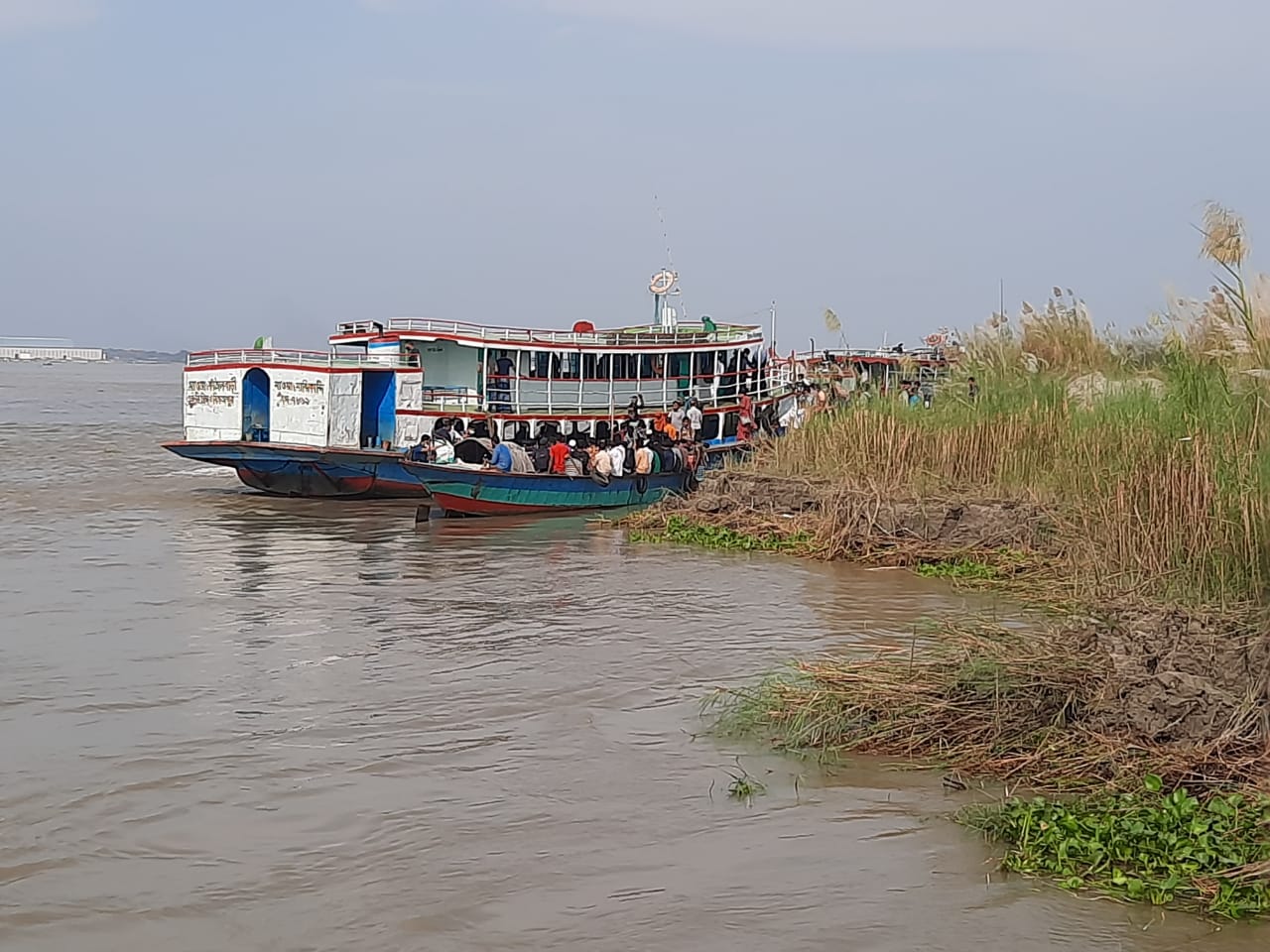 শিমুলিয়া-কাঁঠালবাড়ি নৌপথ কার্যত অচল হয়ে পড়েছে