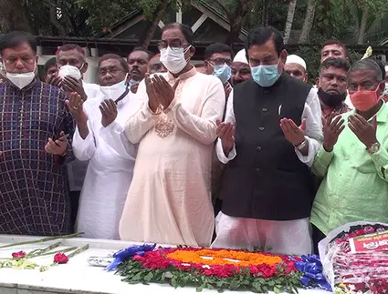 নৌযান শ্রমিকদের ধর্মঘটের দায় মালিকদের : শাজাহান খান নৌযান শ্রমিকদের ধর্মঘটের দায় মালিকদের : শাজাহান খান