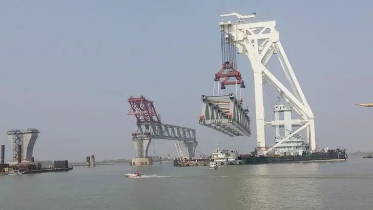 আগামীকাল বসছে পদ্মা সেতুর ৩৪তম স্প্যান আগামীকাল বসছে পদ্মা সেতুর ৩৪তম স্প্যান