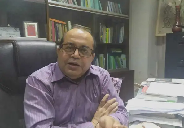 ঢাবি শিক্ষক জিয়ার বিরুদ্ধে ডিজিটাল নিরাপত্তা আইনে দুই মামলা ঢাবি শিক্ষক জিয়ার বিরুদ্ধে ডিজিটাল নিরাপত্তা আইনে দুই মামলা