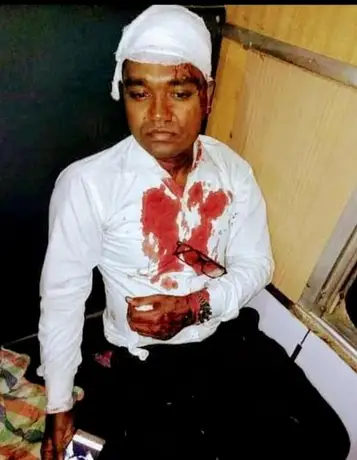 টঙ্গীতে চলন্ত ট্রেনে পাথর নিক্ষেপ, আহত ৪ টঙ্গীতে চলন্ত ট্রেনে পাথর নিক্ষেপ, আহত ৪