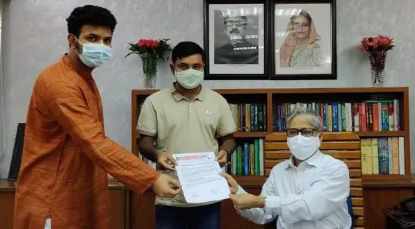 ছাত্রলীগের দাবিতে ঢাবি উন্নয়ন ফি কমলো অর্ধেক ছাত্রলীগের দাবিতে ঢাবি উন্নয়ন ফি কমলো অর্ধেক