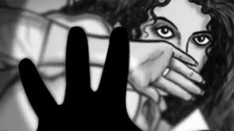 যশোরে হাত-পা বেঁধে কিশোরী ও মুন্সীগঞ্জে নারী ধর্ষিত যশোরে হাত-পা বেঁধে কিশোরী ও মুন্সীগঞ্জে নারী ধর্ষিত