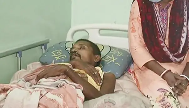 মৃত্যুপথ যাত্রী স্বামীর চিকিৎসা করাতে পারছে না নারী হ্যান্ডবল প্রশিক্ষক মৃত্যুপথ যাত্রী স্বামীর চিকিৎসা করাতে পারছে না নারী হ্যান্ডবল প্রশিক্ষক