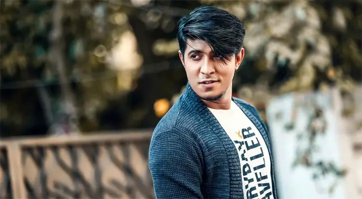 সমবেদনা পাওয়ার জন্য নিজেকে করোনা আক্রান্ত দাবি করেন তৌসিফ! সমবেদনা পাওয়ার জন্য নিজেকে করোনা আক্রান্ত দাবি করেন তৌসিফ!