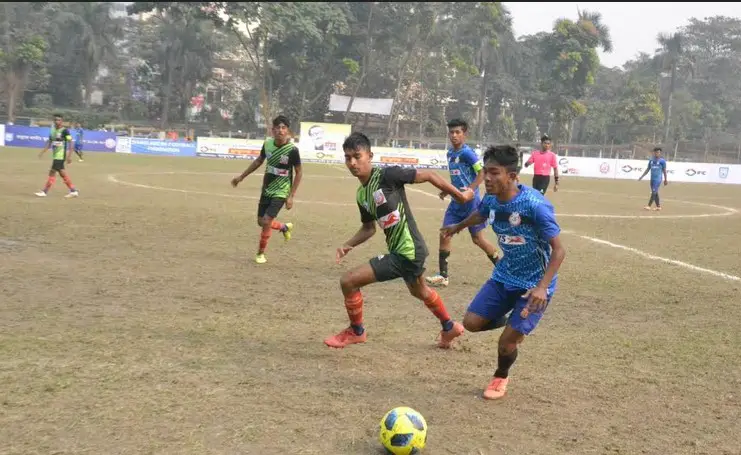 জাতীয় স্কুল ফুটবলে ঝিনাইদহ স্কুলের জয় জাতীয় স্কুল ফুটবলে ঝিনাইদহ স্কুলের জয়