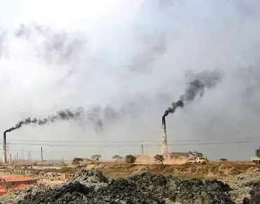 ঘুমধুমে ৩ ইটভাঁটি গুড়িয়ে দিয়েছে প্রশাসন