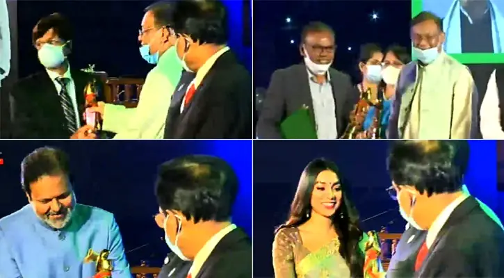 জাতীয় চলচ্চিত্র পুরস্কার তুলে দেওয়া হল বিজয়ীদের হাতে জাতীয় চলচ্চিত্র পুরস্কার তুলে দেওয়া হল বিজয়ীদের হাতে