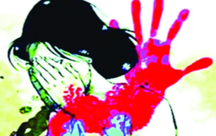 হাতিয়ায় গৃহবধূকে বিবস্ত্র করে নির্যাতন, ভিডিও ভাইরাল হাতিয়ায় গৃহবধূকে বিবস্ত্র করে নির্যাতন, ভিডিও ভাইরাল